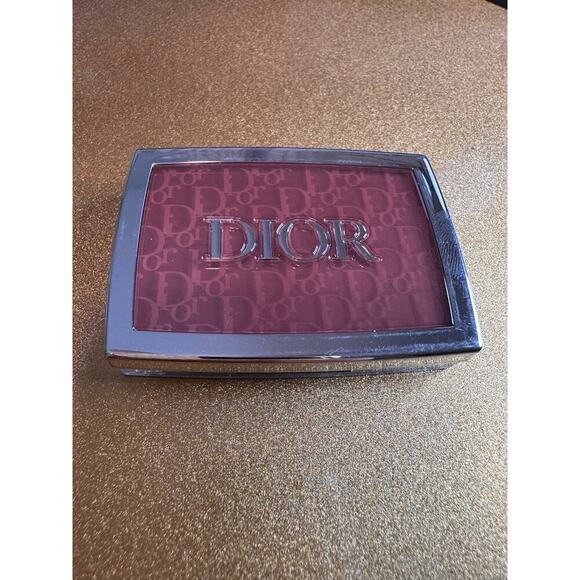 Dior Blush shade- 020 Mahogany New without BOX - Picture 4 of 4